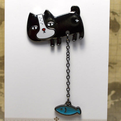 Cat with Fish Enamel Pin (BR245)