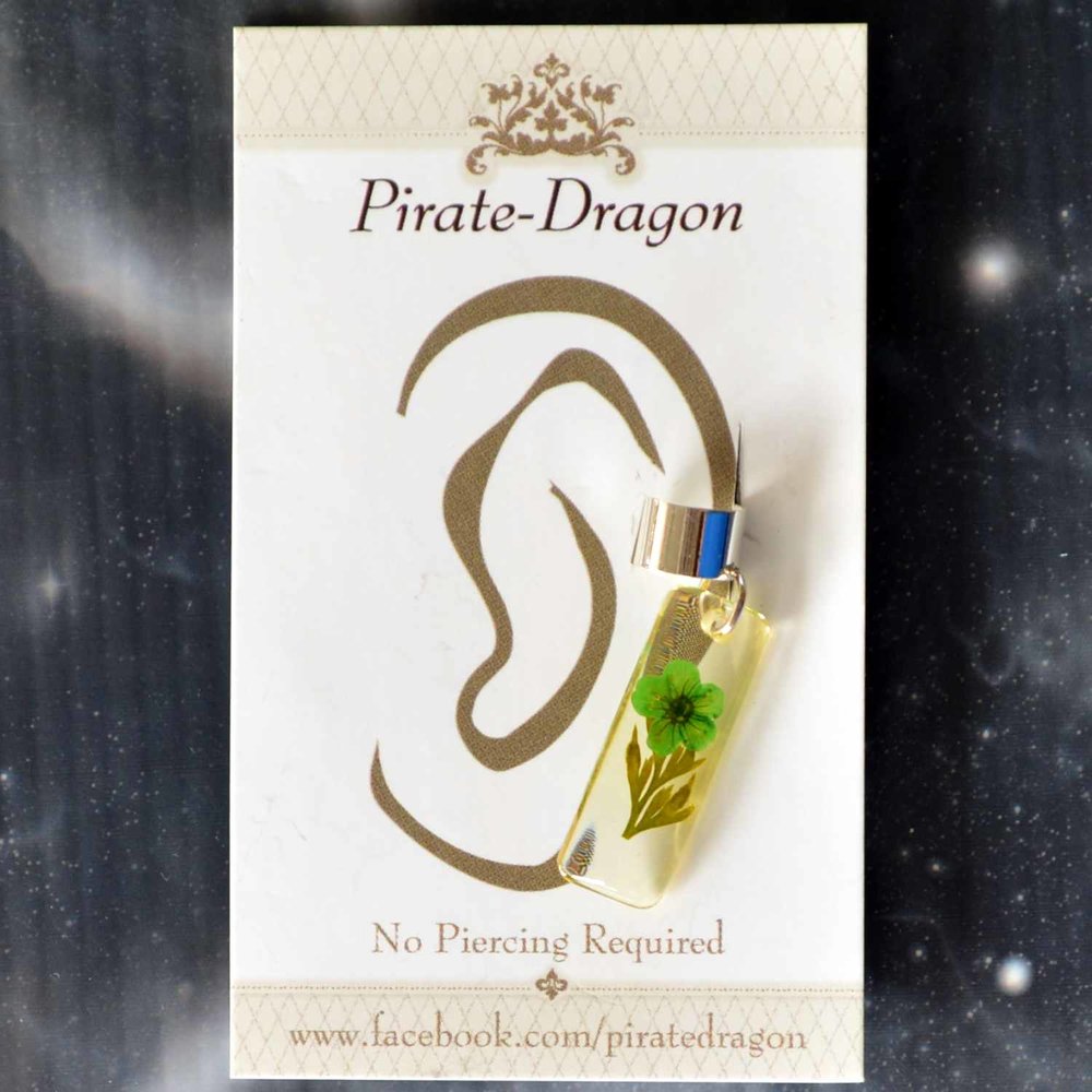 Green Dried Flower in Resin Non-Pierced Ear Cuff (EC2513)