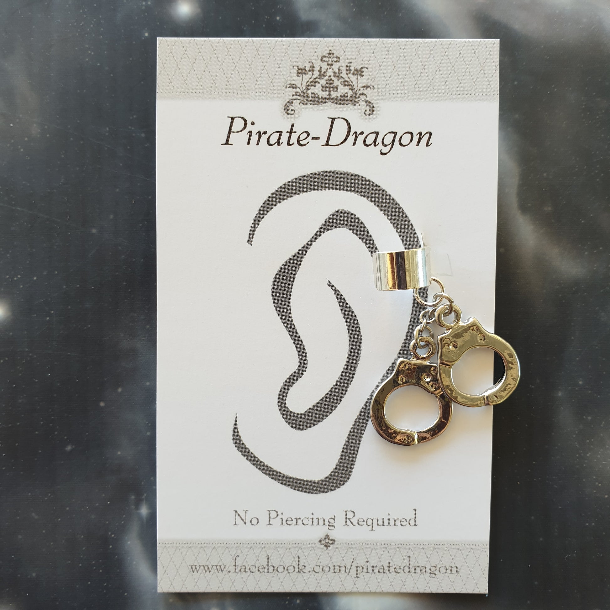 Silver Handcuffs Non-Pierced Earcuff (EC2936)