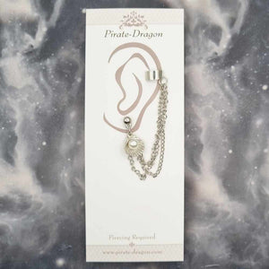 Silver Shell with Pearl with Silver Chains Pierced Earcuff (EC99132)