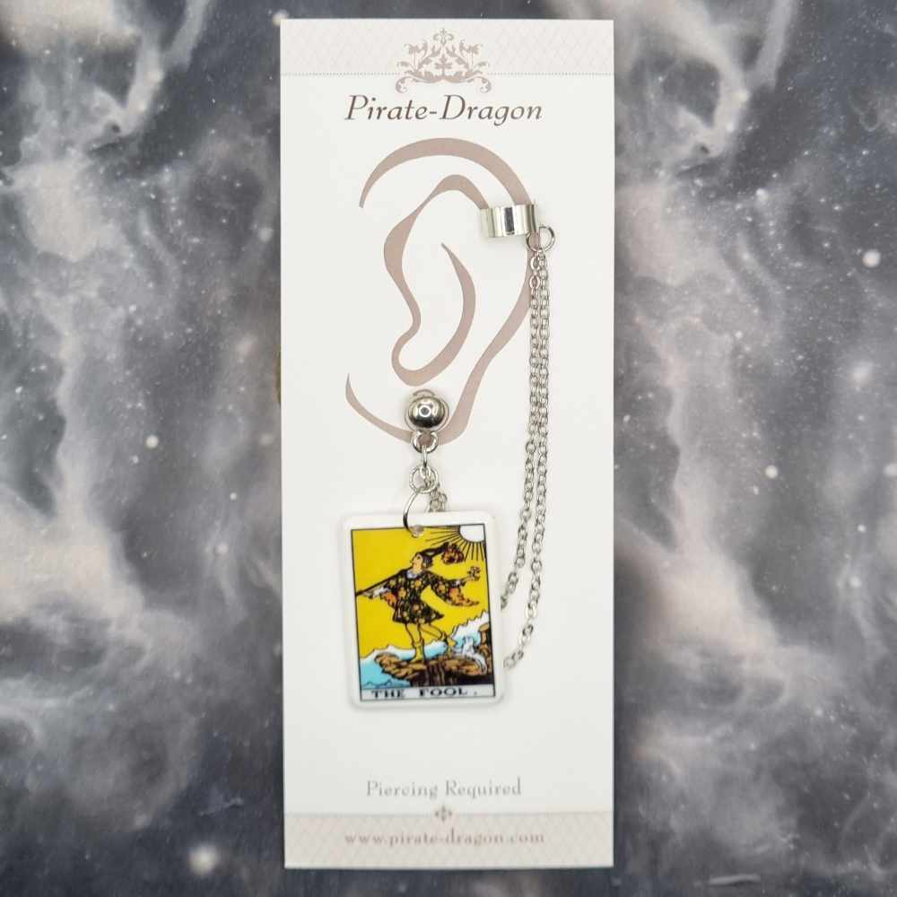 THE FOOL Tarot Card with Silver Chains Pierced Earcuff (EC99219)