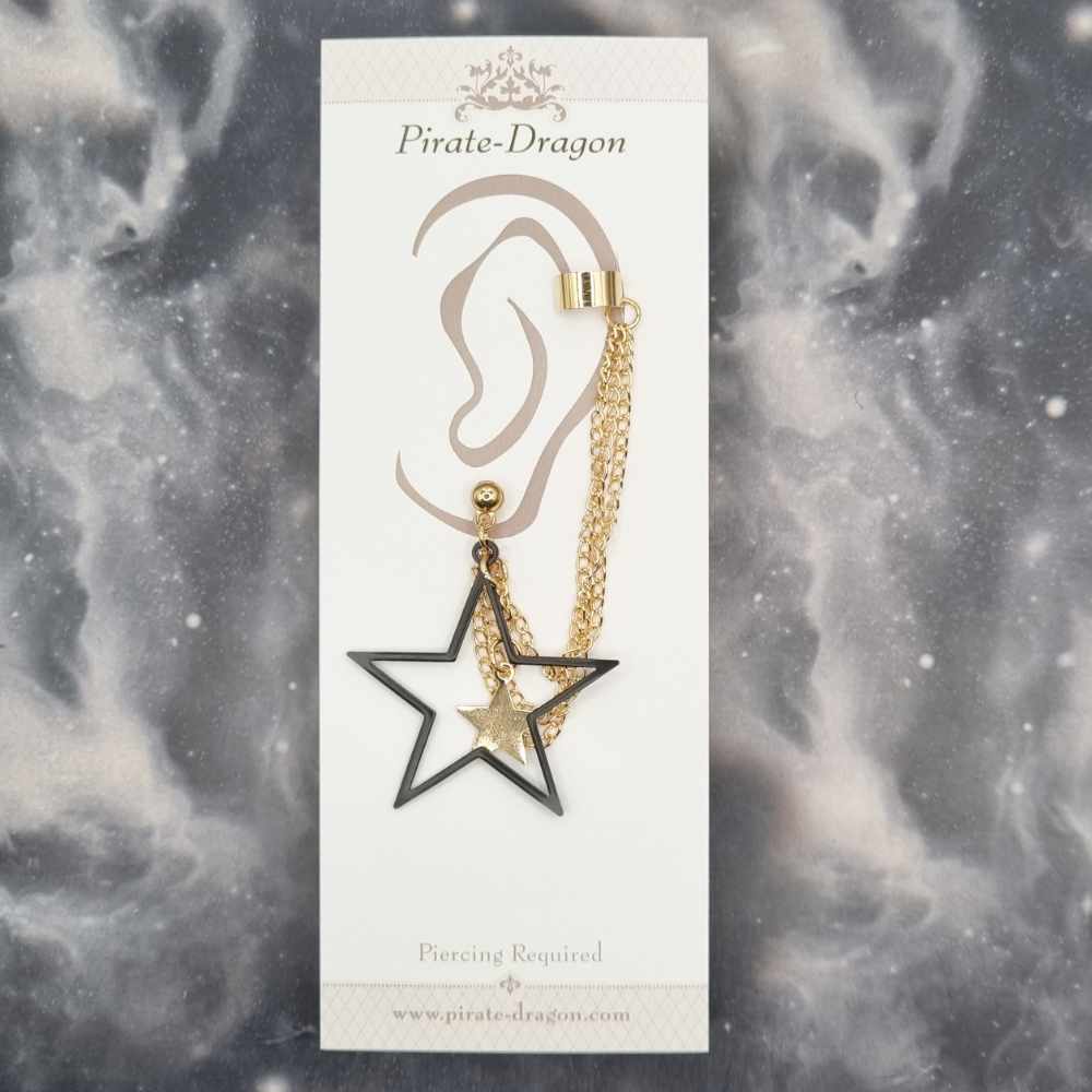 Black Star with Gold Chains Pierced (EC99310)